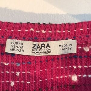 ZARA magenta pink top. So soft, in & out thread design. Sz M- fits like a Small